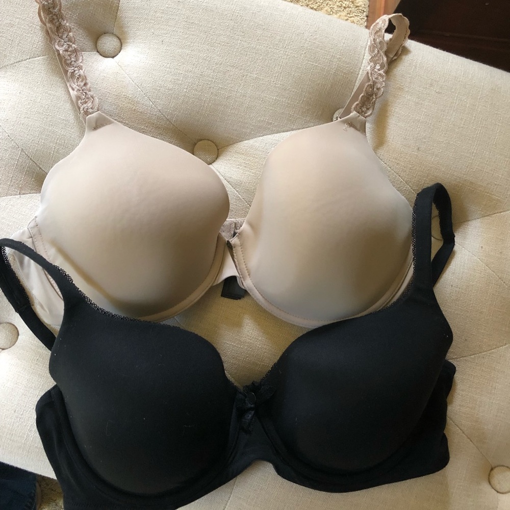 Natori Nude and VS black bras -36D